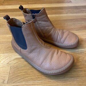 Froddo Barefoot Chelsea Boot, Like New